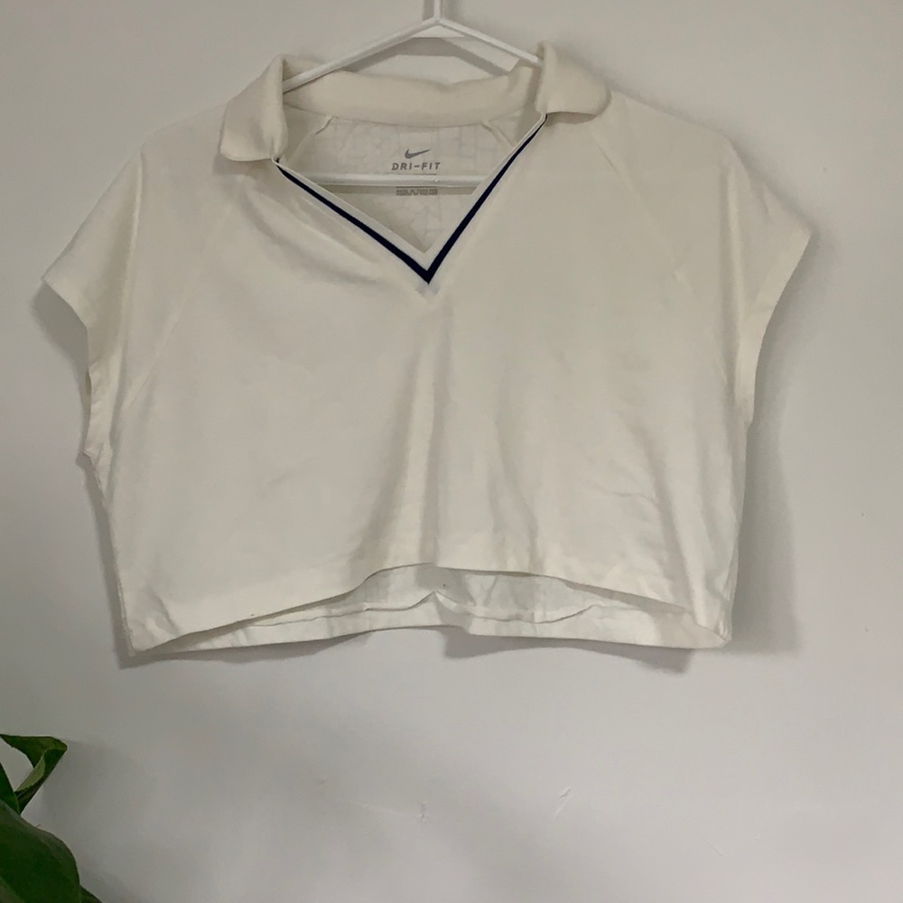 Reworked Nike crop tennis top